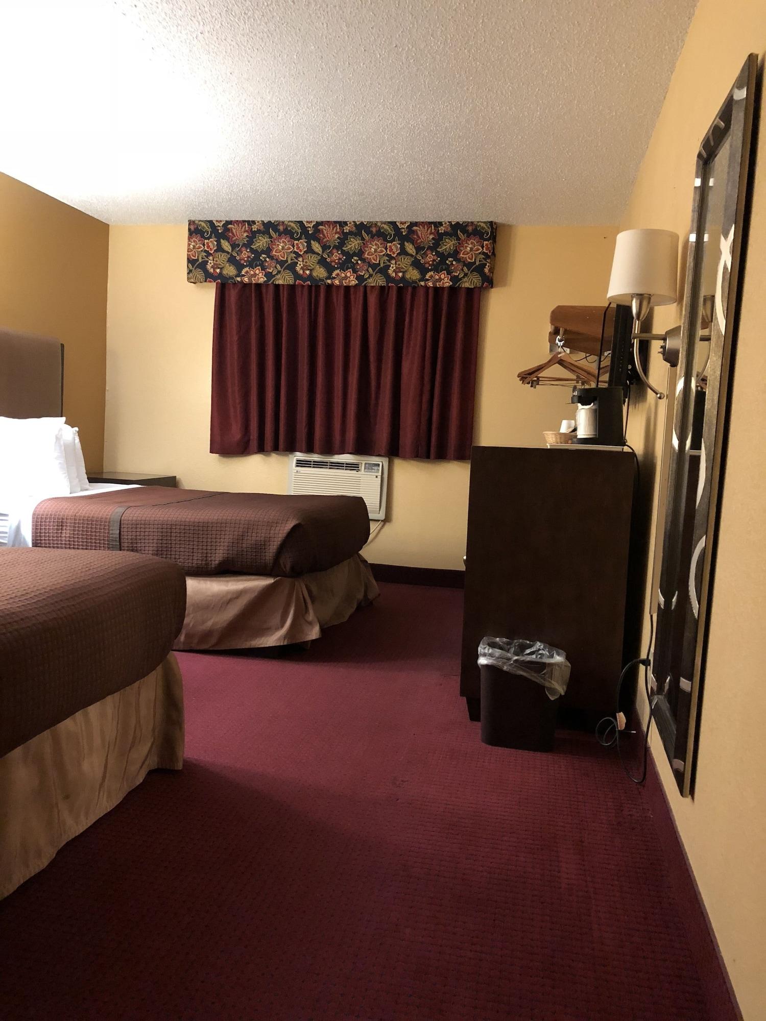Magnuson Hotel Fort Wayne North - Coliseum Екстер'єр фото