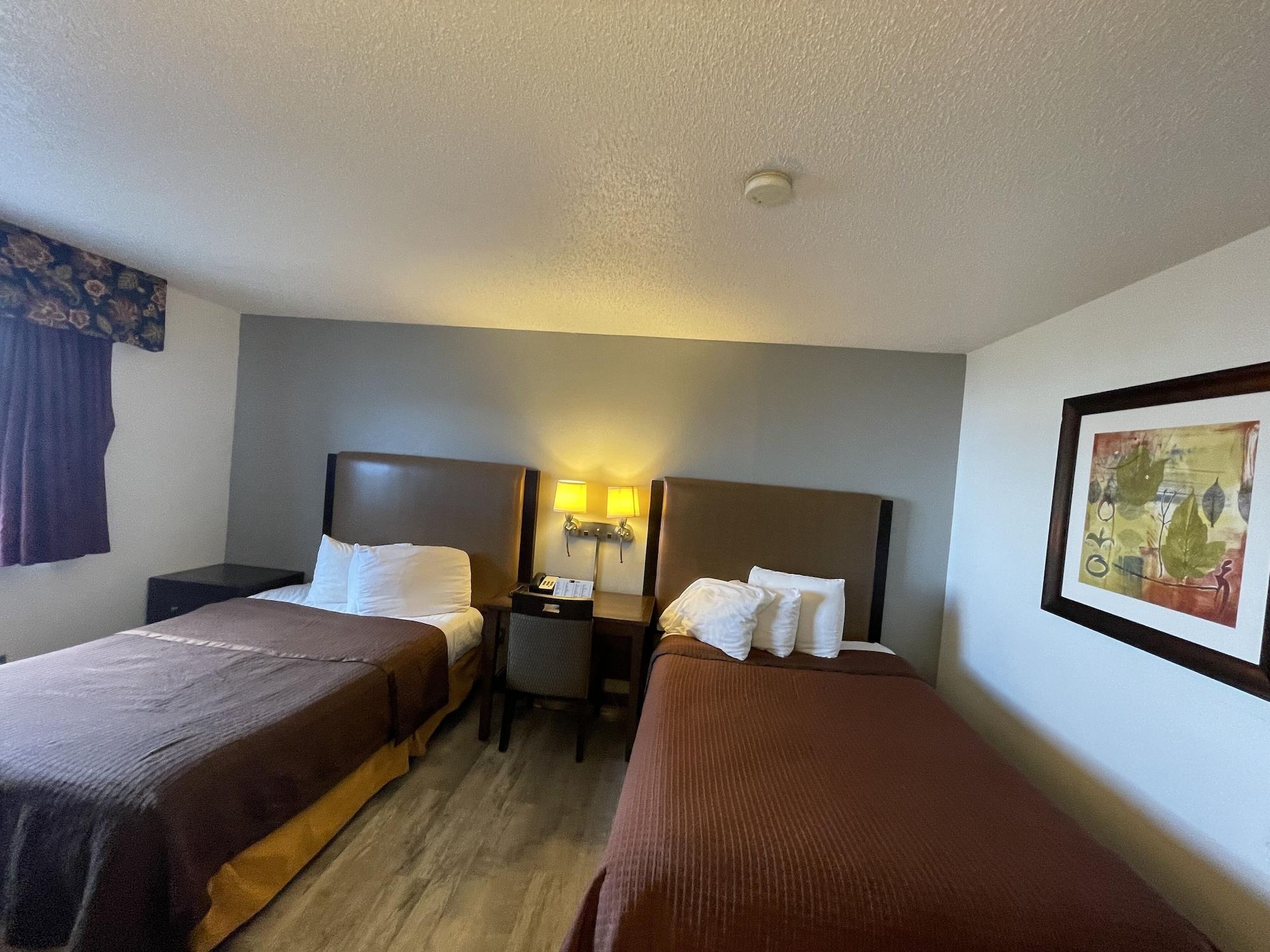 Magnuson Hotel Fort Wayne North - Coliseum Екстер'єр фото